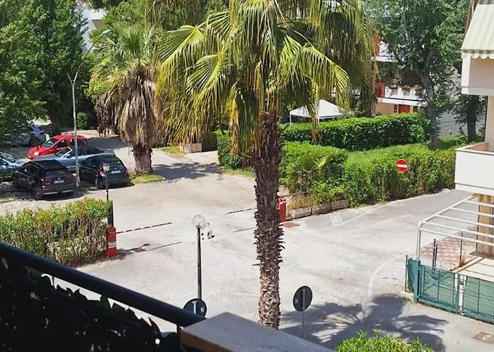 Riva Del Sole Fronte Mare E Pineta *